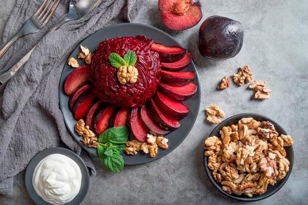 top view beetroot salad with walnuts - Салат "Аленький цветочек"