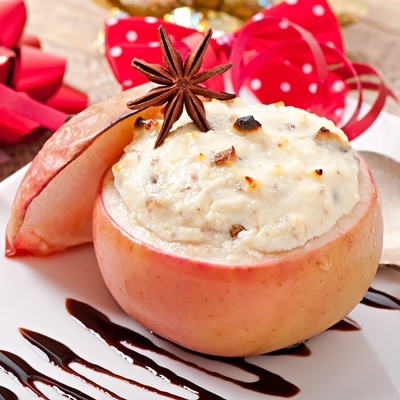 Яблоки, запечённые со сливочным сыром