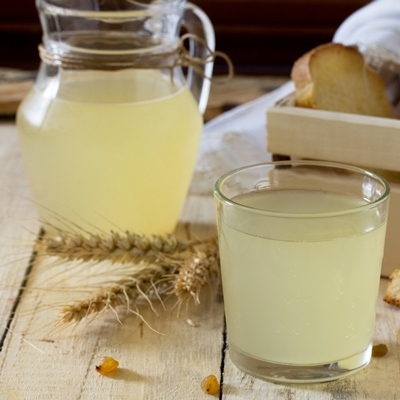 Домашний белый квас из ржаной муки