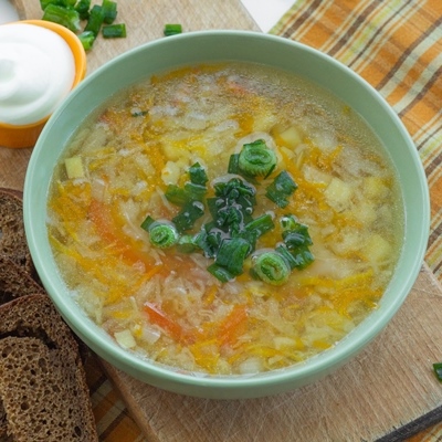 Щи с мясом кислые военно-полевые