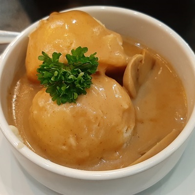 Постный картофель в грибном соусе (старинный рецепт)