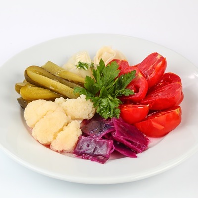 Салат из маринованных овощей