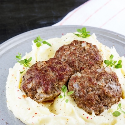 Мясные котлеты с овсяными хлопьями