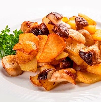 Жареные маслята с картофелем