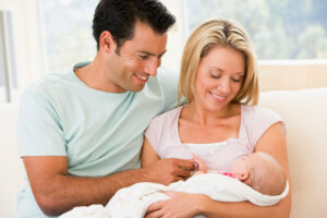 Как избежать кризиса в семейных отношениях после рождения малыша