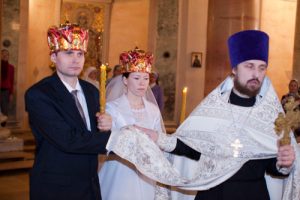 8 krestny xod 1634 prew - Венчание: решительный шаг в любовь