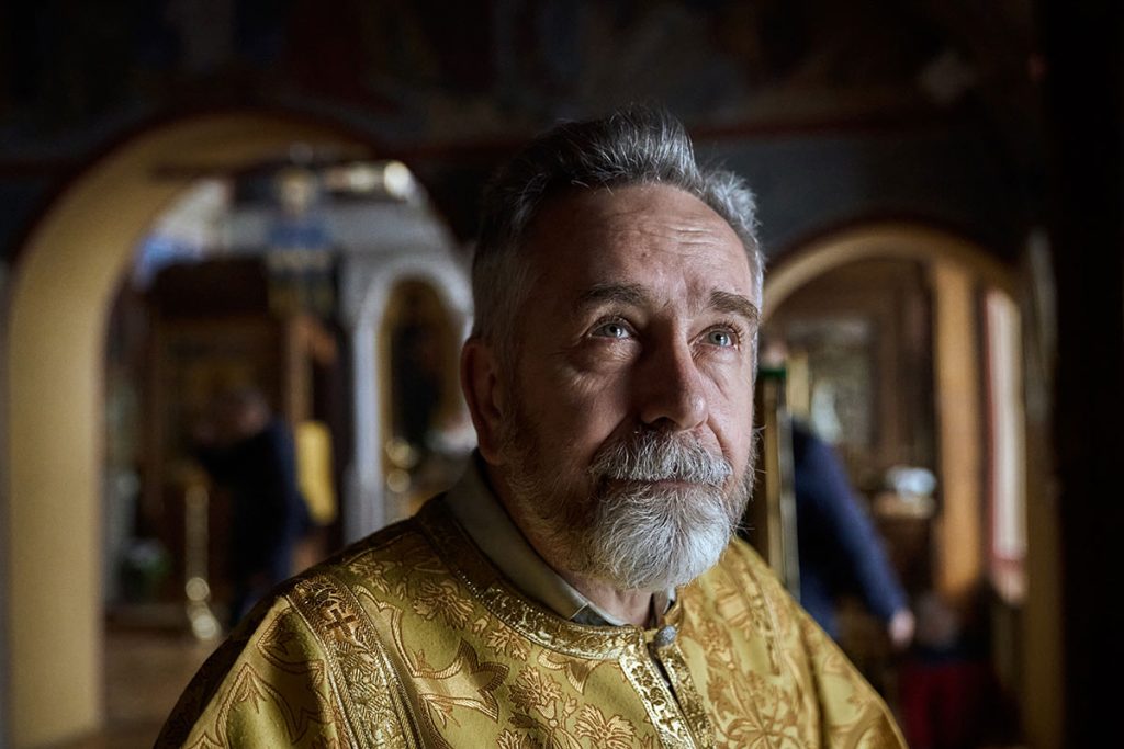 Не пей из лужи! Как мастер рэйки стал православным миссионером