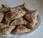 Постные пирожки с капустой Постные пирожки с капустой