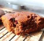Постная выпечка к чаю: медовая коврижка и печенье на рассоле Постная выпечка к чаю: медовая коврижка и печенье на рассоле