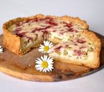 Полезный и вкусный пирог с ревенем – рецепт приготовления Полезный и вкусный пирог с ревенем – рецепт приготовления